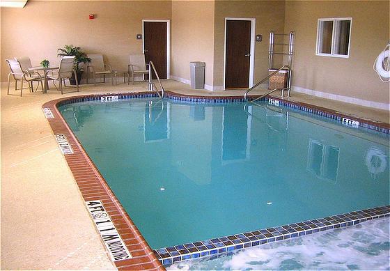 Holiday Inn Express Vernon College Area Highway 287 By Ihg Facilities photo