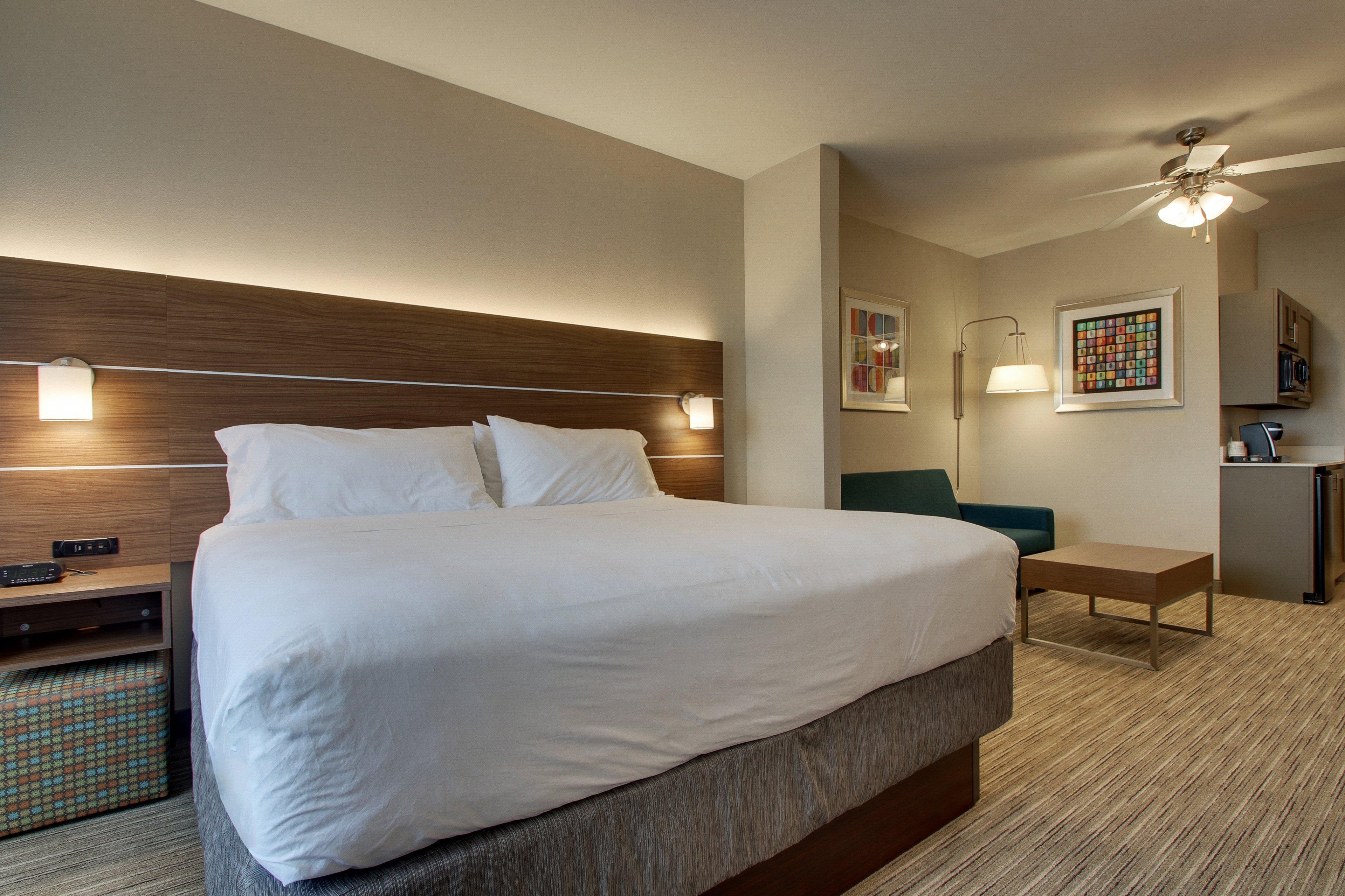 Holiday Inn Express Vernon College Area Highway 287 By Ihg Exterior photo