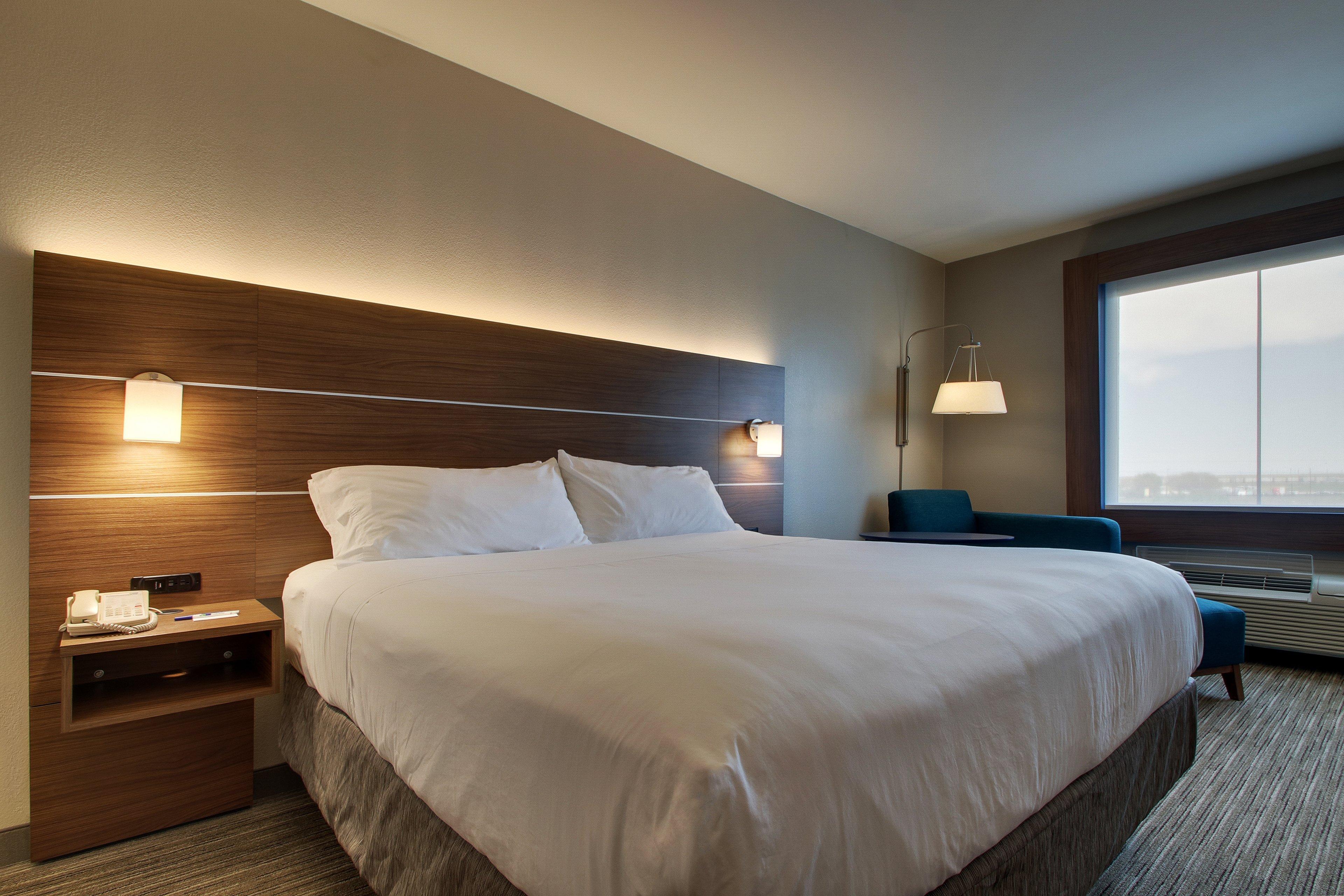 Holiday Inn Express Vernon College Area Highway 287 By Ihg Exterior photo