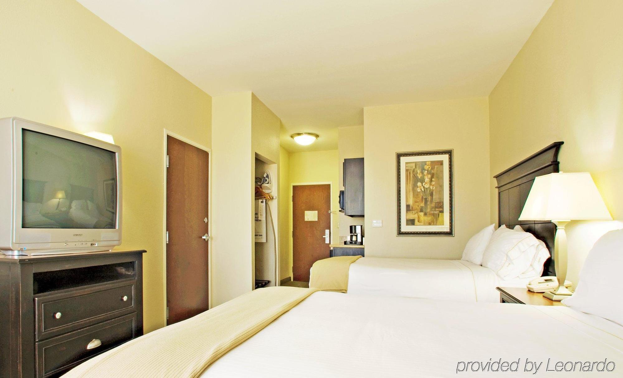 Holiday Inn Express Vernon College Area Highway 287 By Ihg Exterior photo