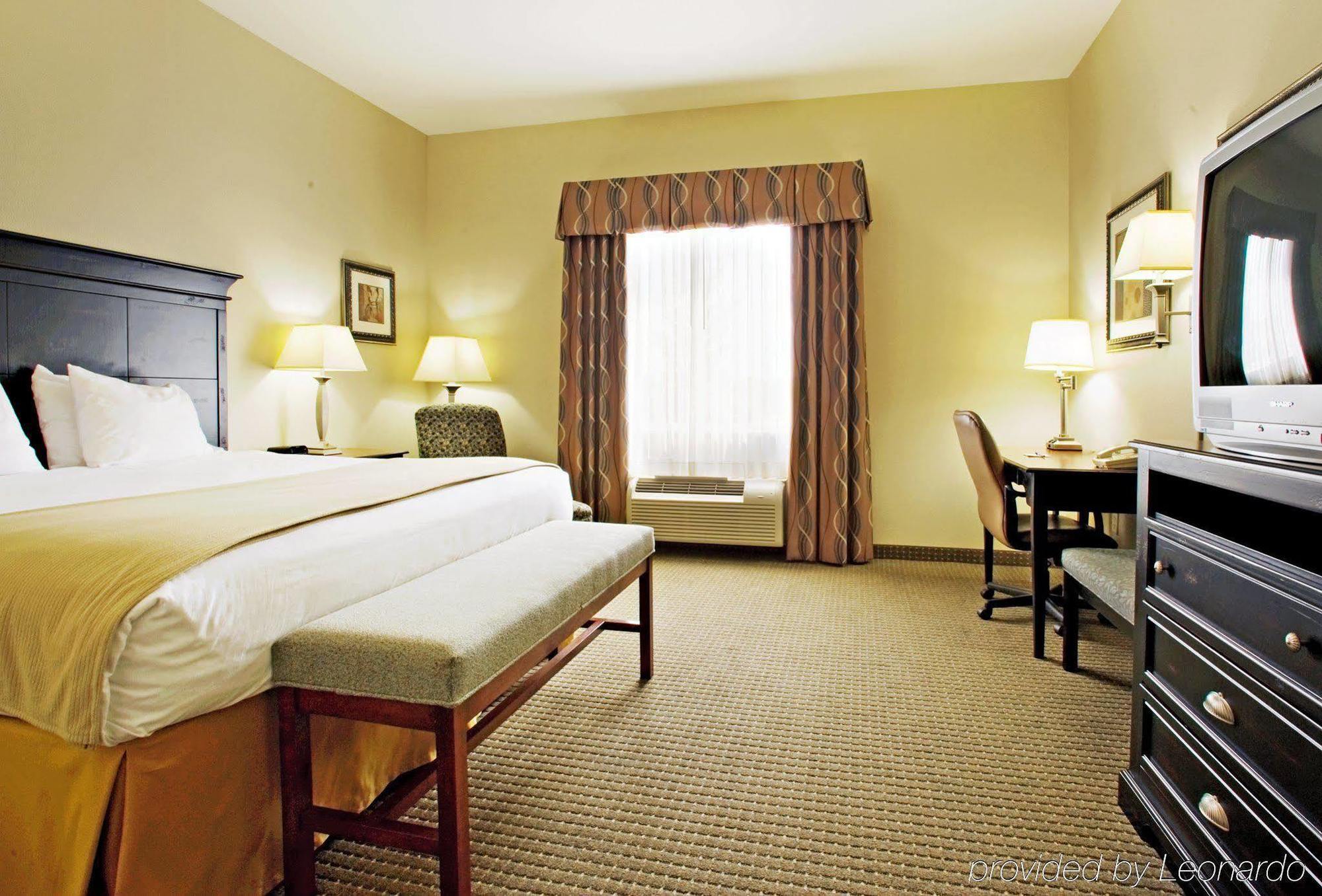 Holiday Inn Express Vernon College Area Highway 287 By Ihg Exterior photo